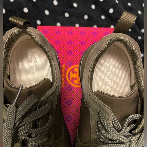 Tory Burch Platform Sneaker - Picture 4 of 7